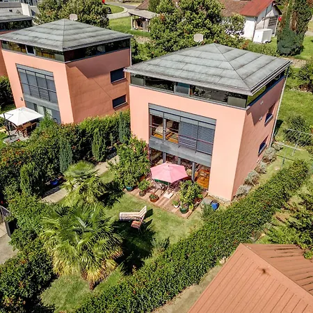 Splendido Attico Per Chi Ama Escursioni Nella Natura Grono Exterior foto