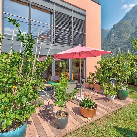Splendido Attico Per Chi Ama Escursioni Nella Natura Grono Exterior foto