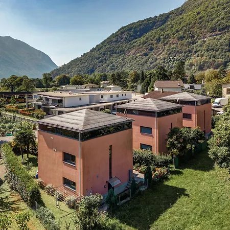 Splendido Attico Per Chi Ama Escursioni Nella Natura Grono Exterior foto