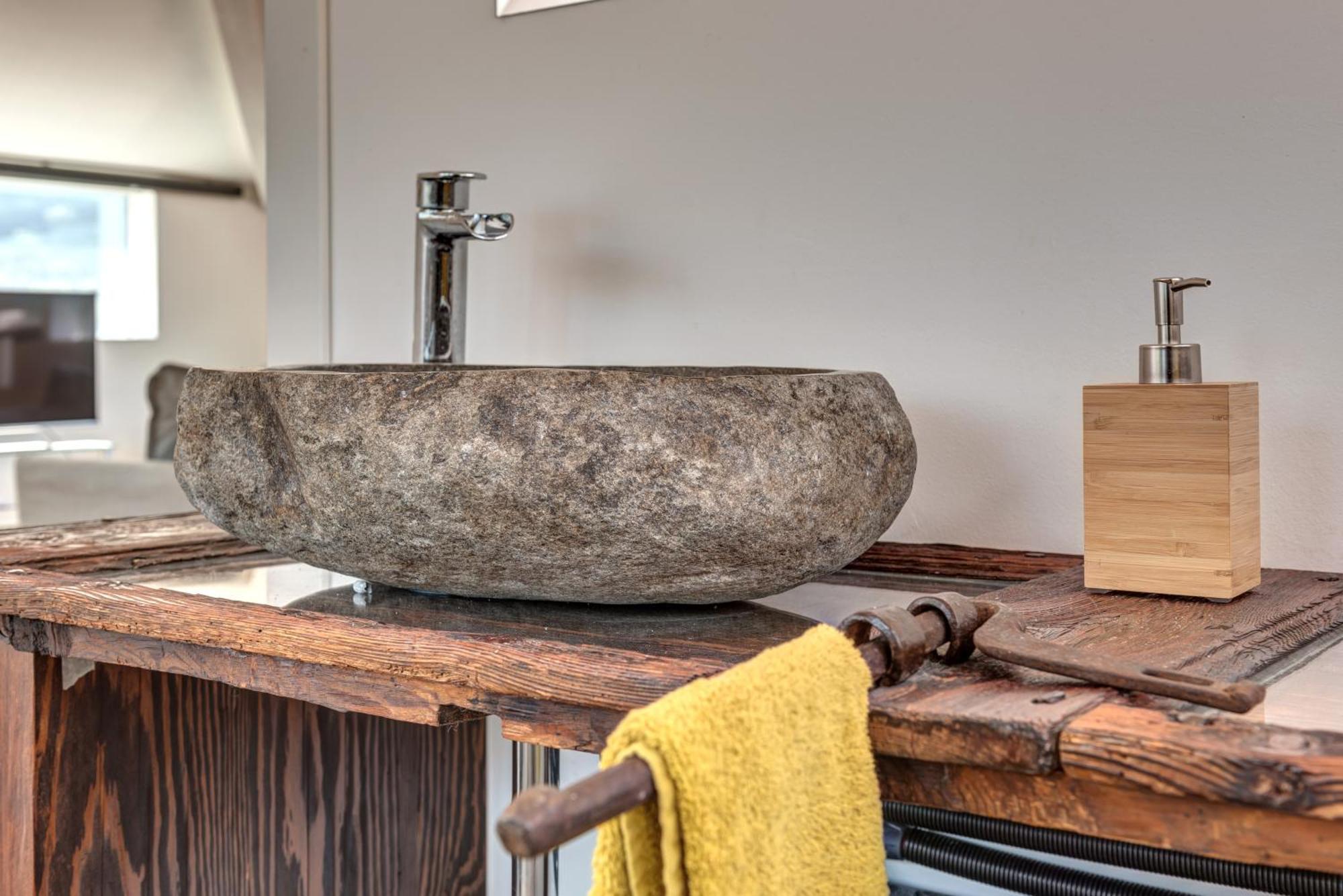 Apartment Splendido Attico Per Chi Ama Escursioni Nella Natura Grono
